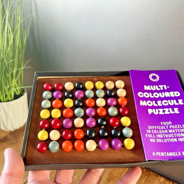 SPACE AGE WOODEN MULTI COLOURED MOLECULE PENTANGLE PUZZLE DESIGN CENTRE LONDON